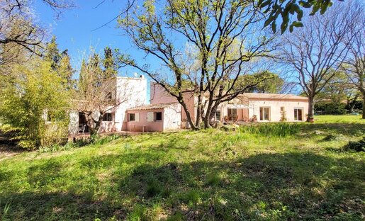 Maison 6 pièces 232 m² · à Saint-Gély-du-Fesc · 232 m² · 704 000 €