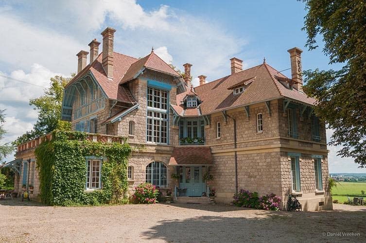Maison 14 pièces 460 m² · à Vendenesse-sur-Arroux · 460 m² · 1 500 000 €