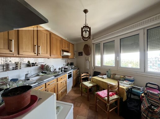 2 pièces 70 m² · à Montrouge · 70 m² · 275 000 €