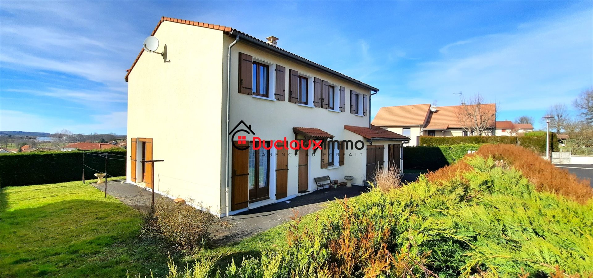 Maison à vendre, 140m², Arpajon-sur-Cère