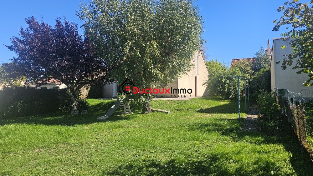 Maison à vendre, 96m², Arpajon-sur-Cère