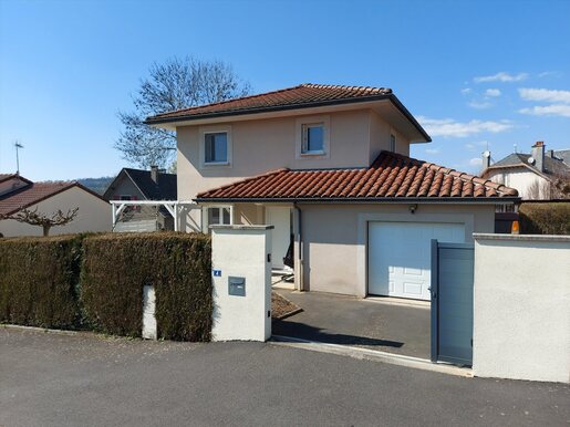 5 pièces 85 m² · à Jussac · 85 m² · 199 990 €