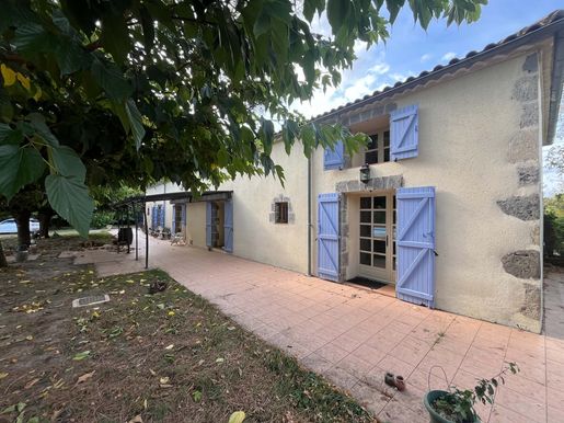 Maison 5 pièces 170 m² · à Barbaste · 170 m² · 319 500 €