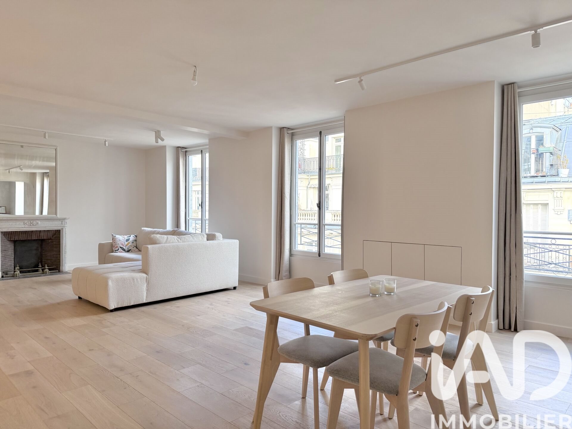 Apartment for Sale with 5 Rooms - View 5
