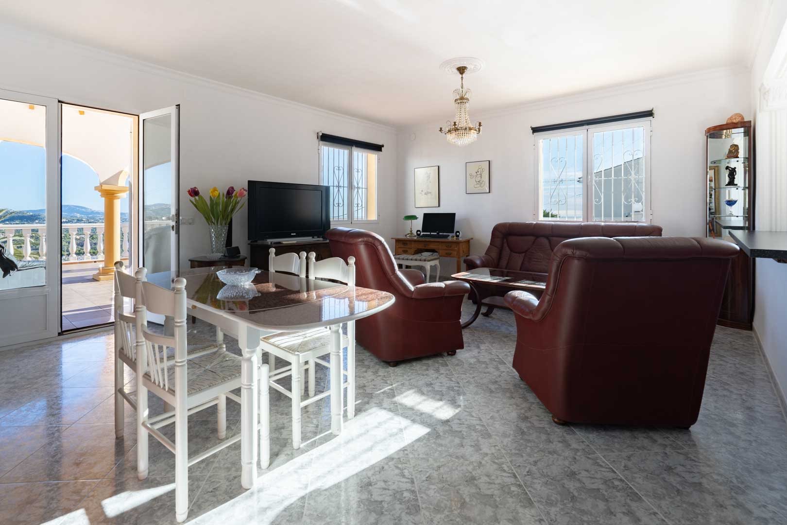 Purchase: House (03710) - View 2