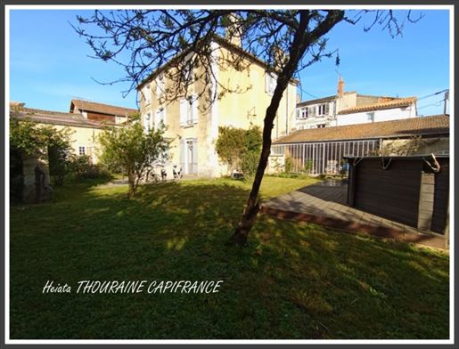 9 pièces 267 m² · à Saint-Maixent-l'Ecole · 267 m² · 279 900 €
