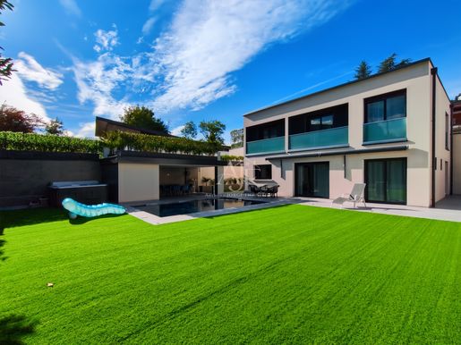 Maison 6 pièces 134 m² · à Thonon-les-Bains · 134 m² · 895 000 €