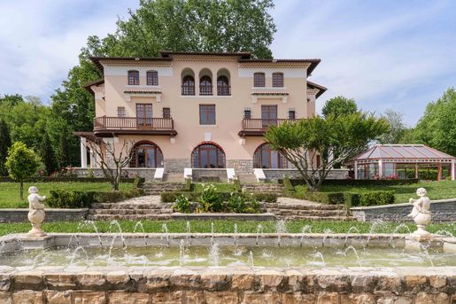 Maison 15 pièces 560 m² · à Bayonne · 560 m² · 1 785 000 €
