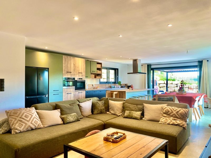 Maison à vendre, 196m², Saint-Jean-du-Pin