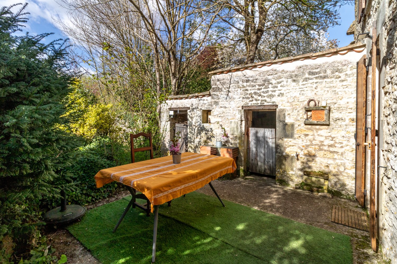 Maison à vendre, 148m², Saint-Romain-de-Benet