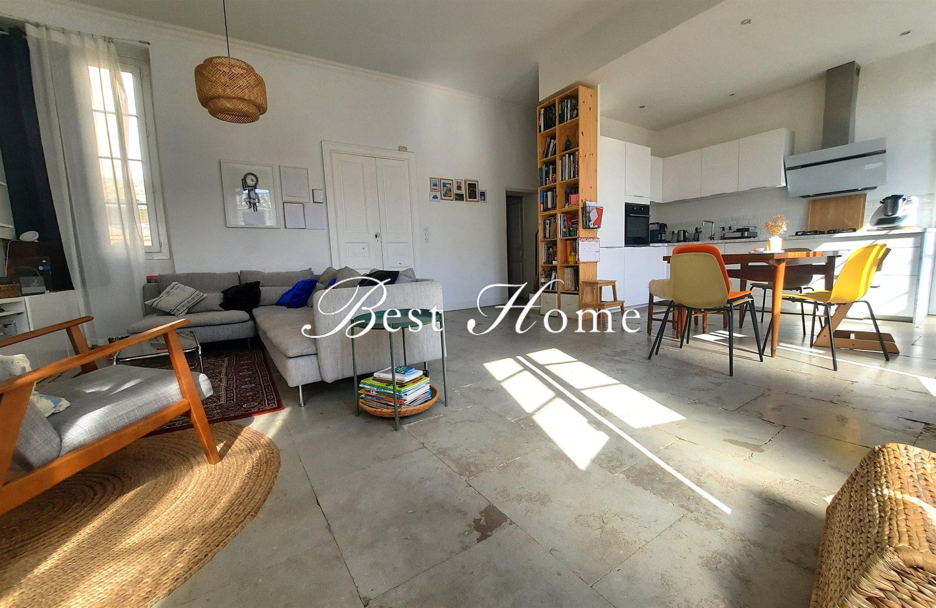 Appartement à vendre, 100m², Nîmes
