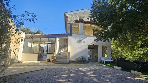 Maison 6 pièces 153 m² · à Crillon-le-Brave · 153 m² · 525 000 €