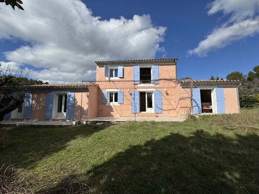Maison 6 pièces 166 m² · à Mormoiron · 166 m² · 399 000 €