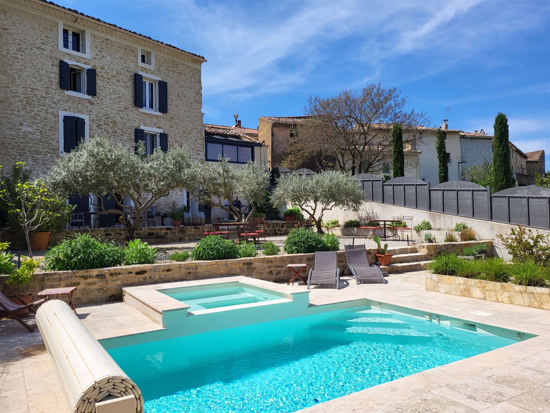 Maison à vendre, 224m², Malemort-du-Comtat