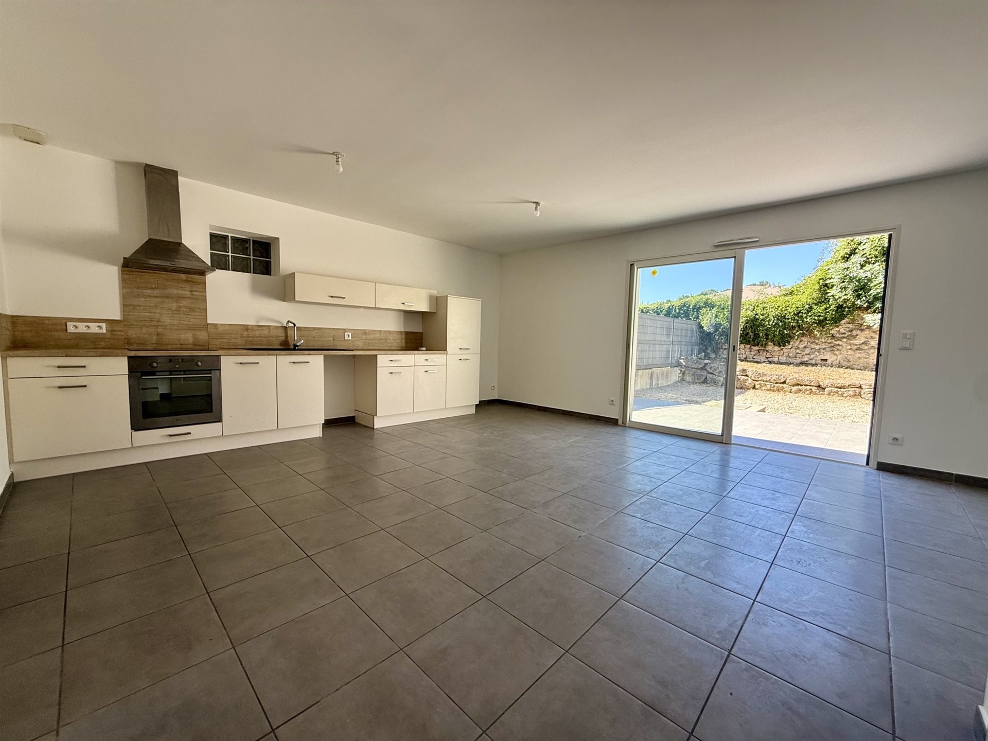 Maison à vendre, 95m², Malemort-du-Comtat