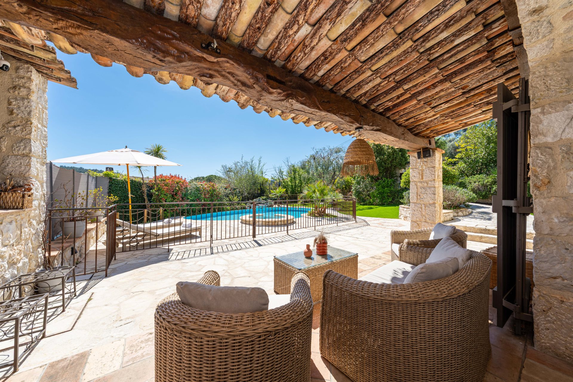 Maison à vendre, 420m², La Colle-sur-Loup
