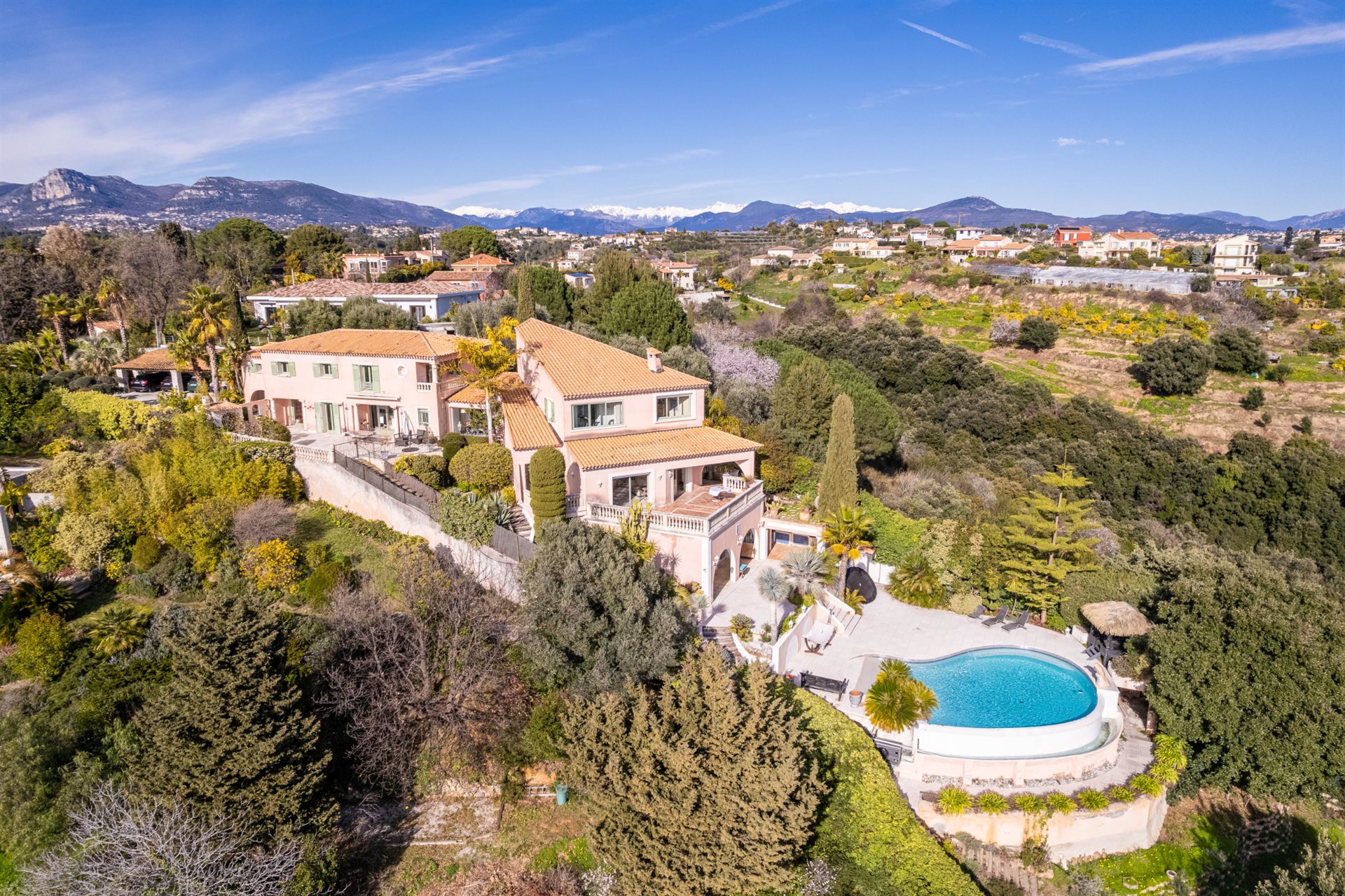 Maison à vendre, 330m², Cagnes-sur-Mer