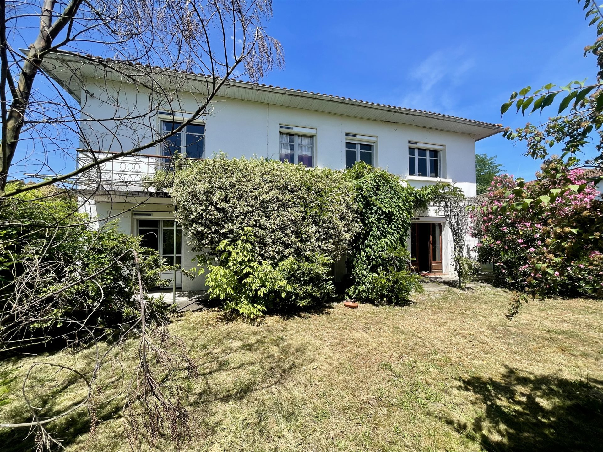 Maison à vendre, 202m², Vic-en-Bigorre