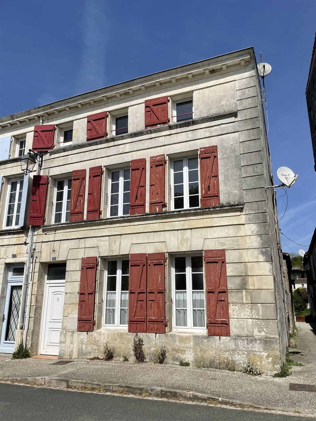 Maison à vendre, 192m², Saint-Savinien