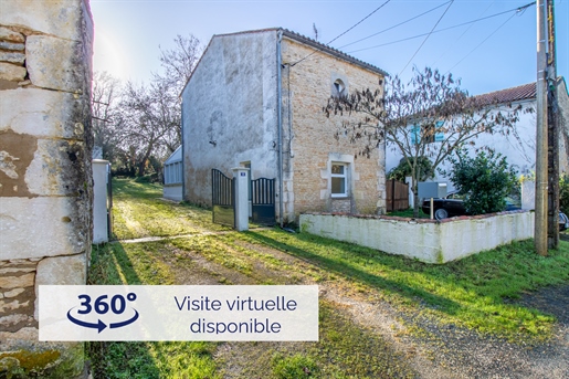 Maison 2 pièces 76 m² · à Saint-Savinien · 76 m² · 125 000 €
