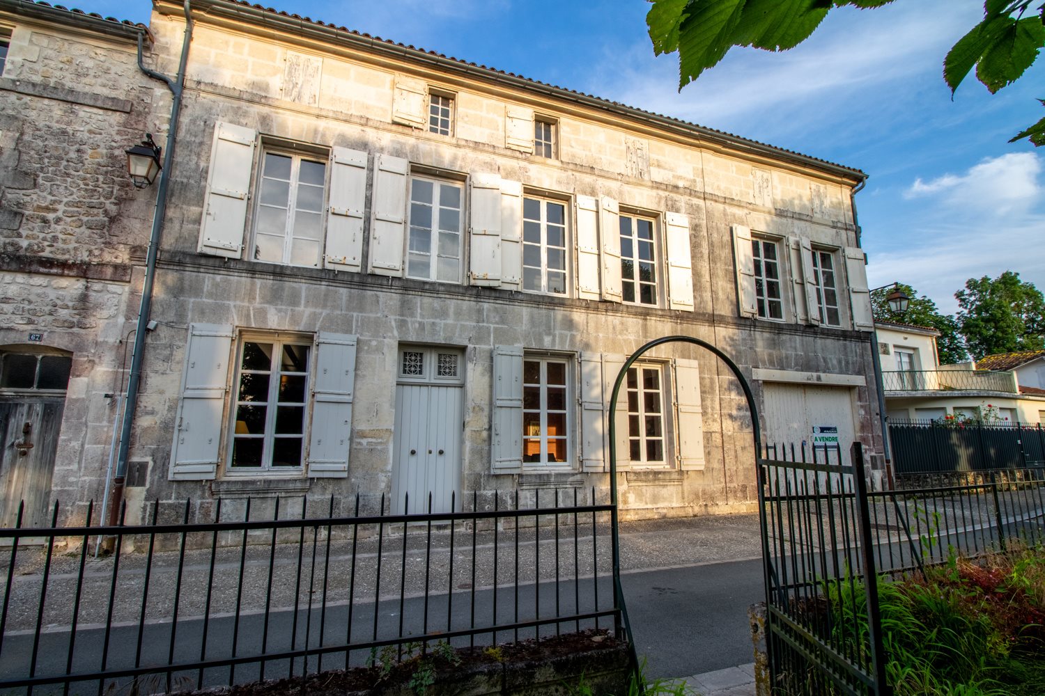Maison à vendre, 235m², Saint-Savinien