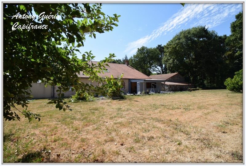 Maison à vendre, 252m², Mesnard-la-Barotière