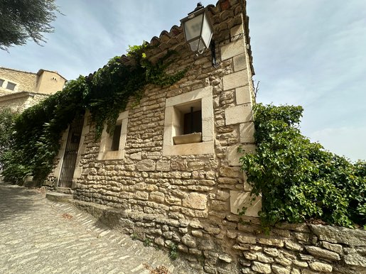 Maison 5 pièces 89 m² · à Gordes · 89 m² · 600 000 €