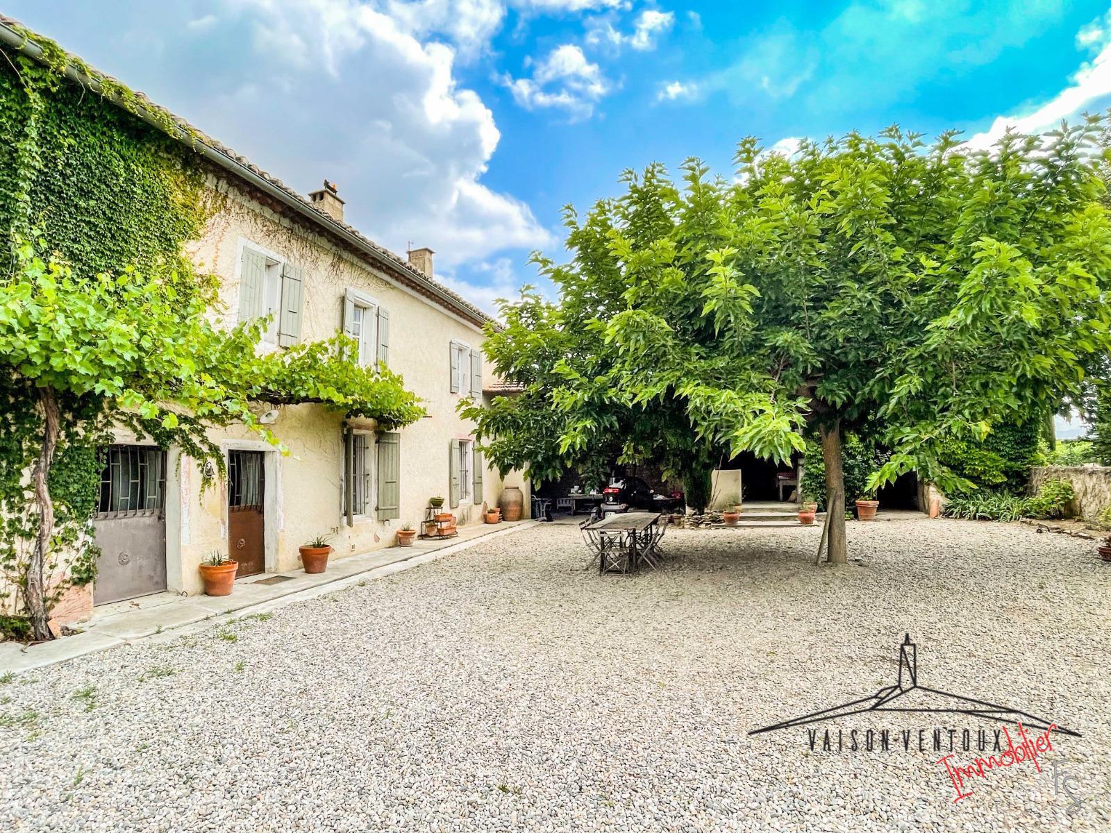 Maison à vendre, 216m², Rochegude