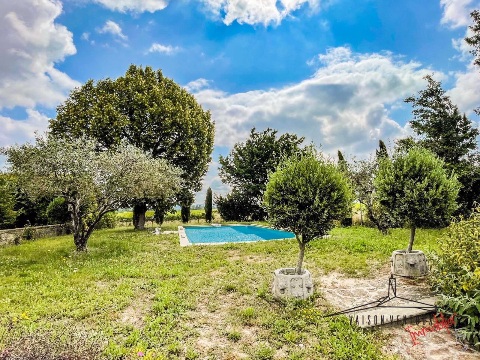 Maison à vendre, 216m², Rochegude