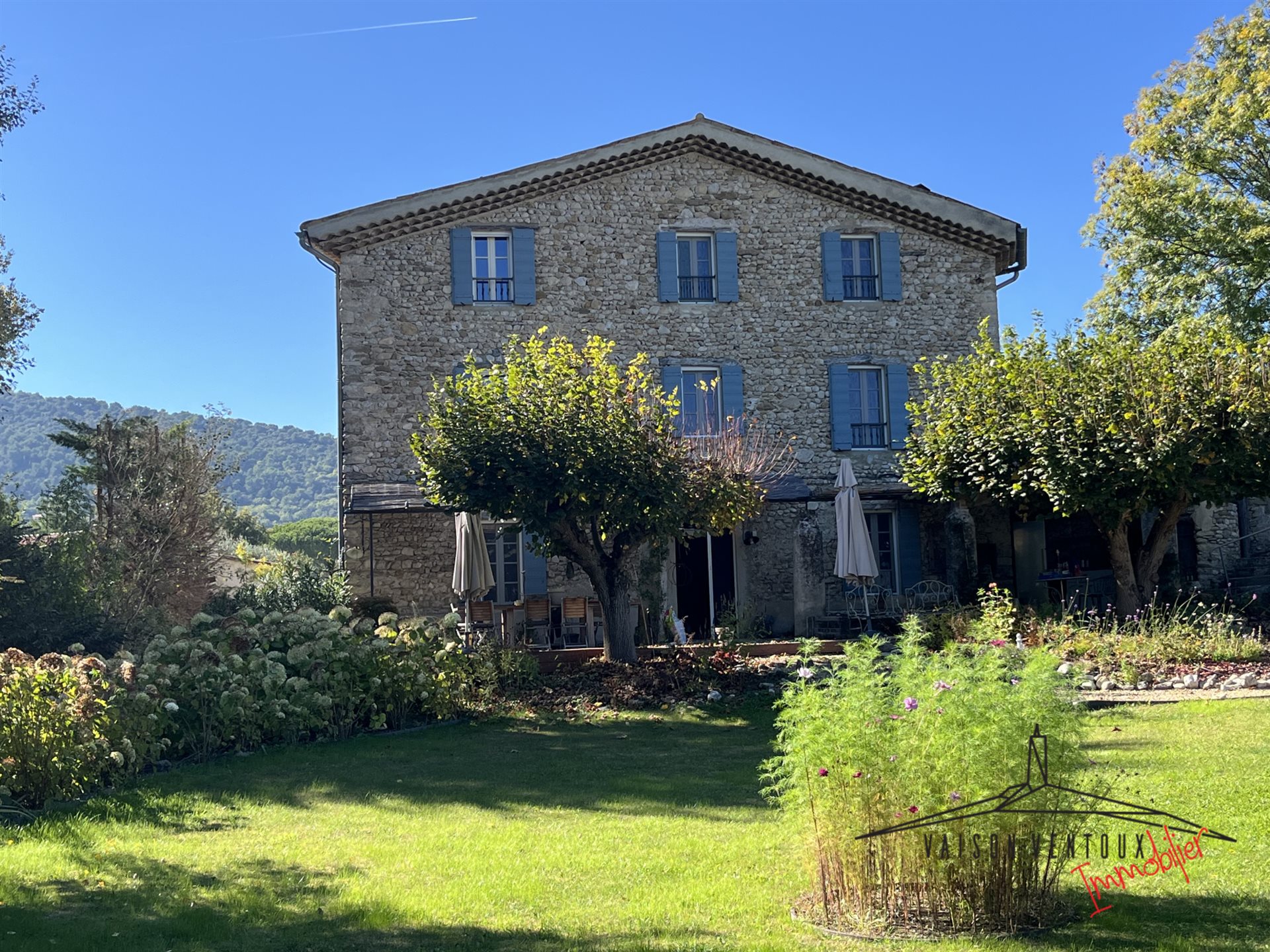 Maison à vendre, 221m², Crestet