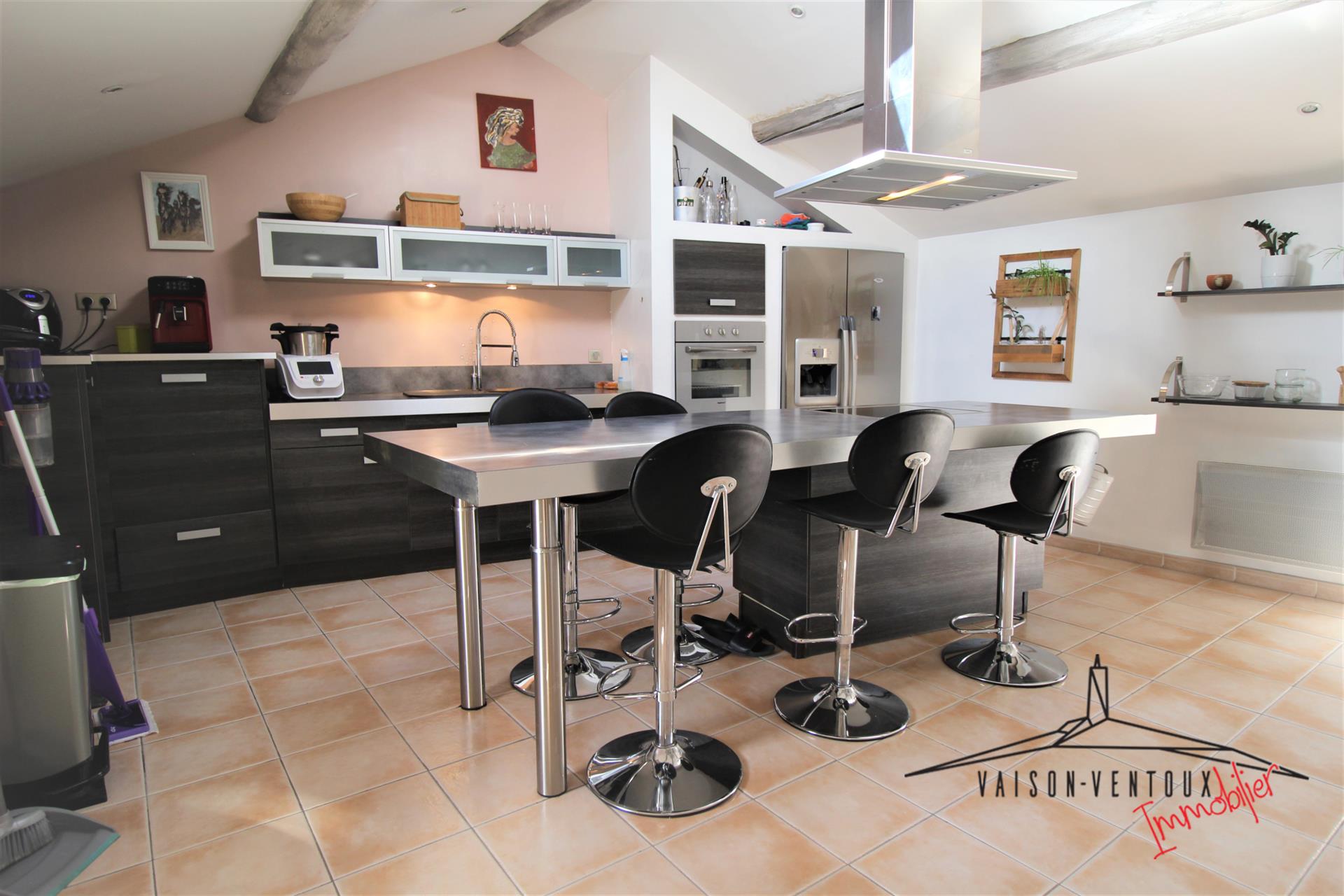 Maison à vendre, 94m², Caromb