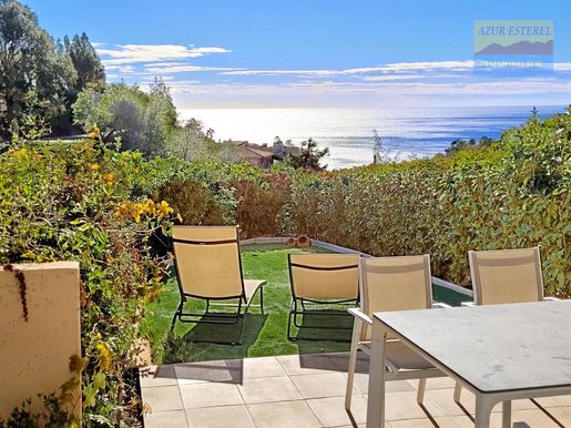 Maison 4 pièces 75 m² · à Théoule-sur-Mer · 75 m² · 570 000 €