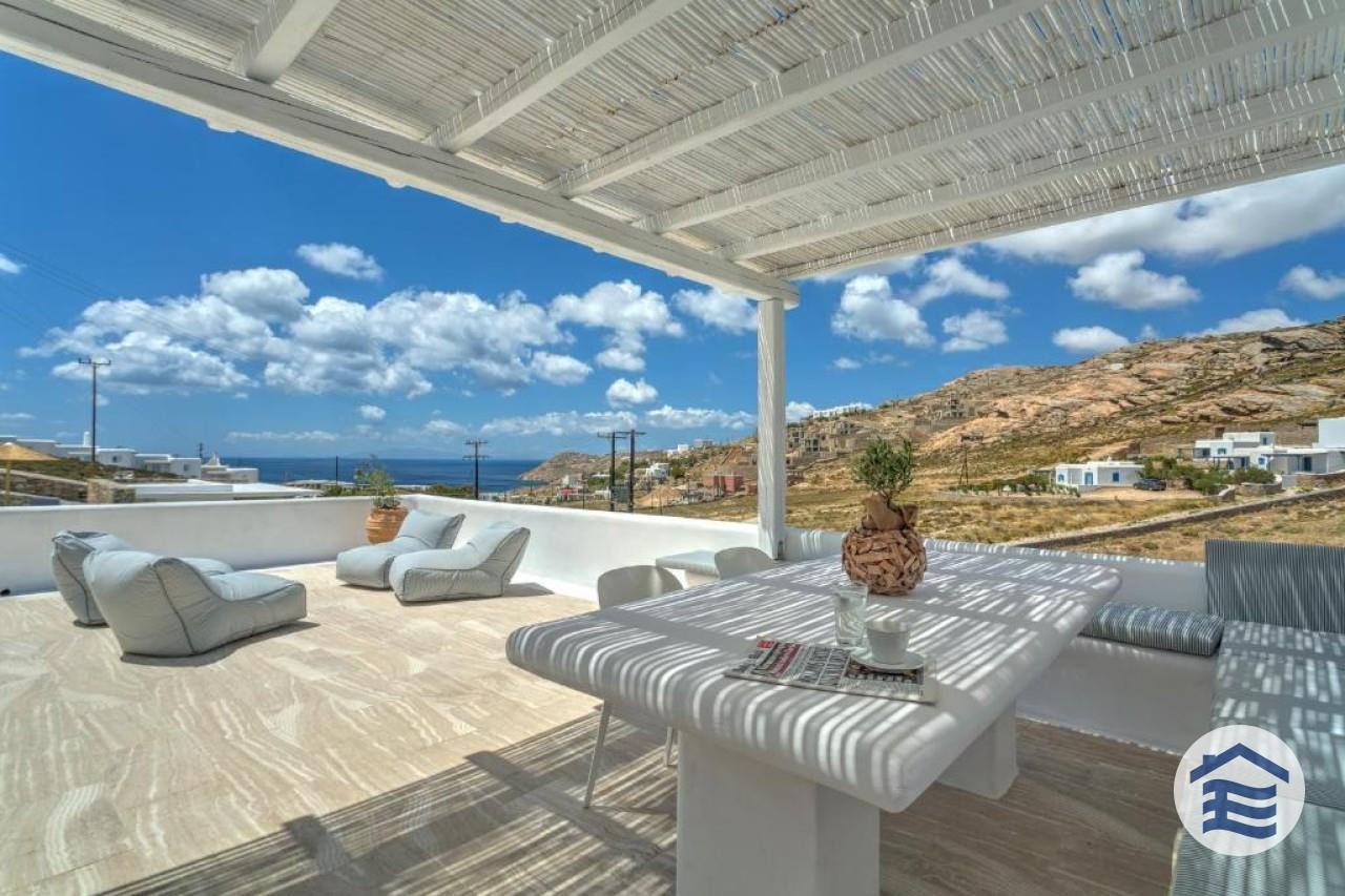 Hotel with villas in Mykonos