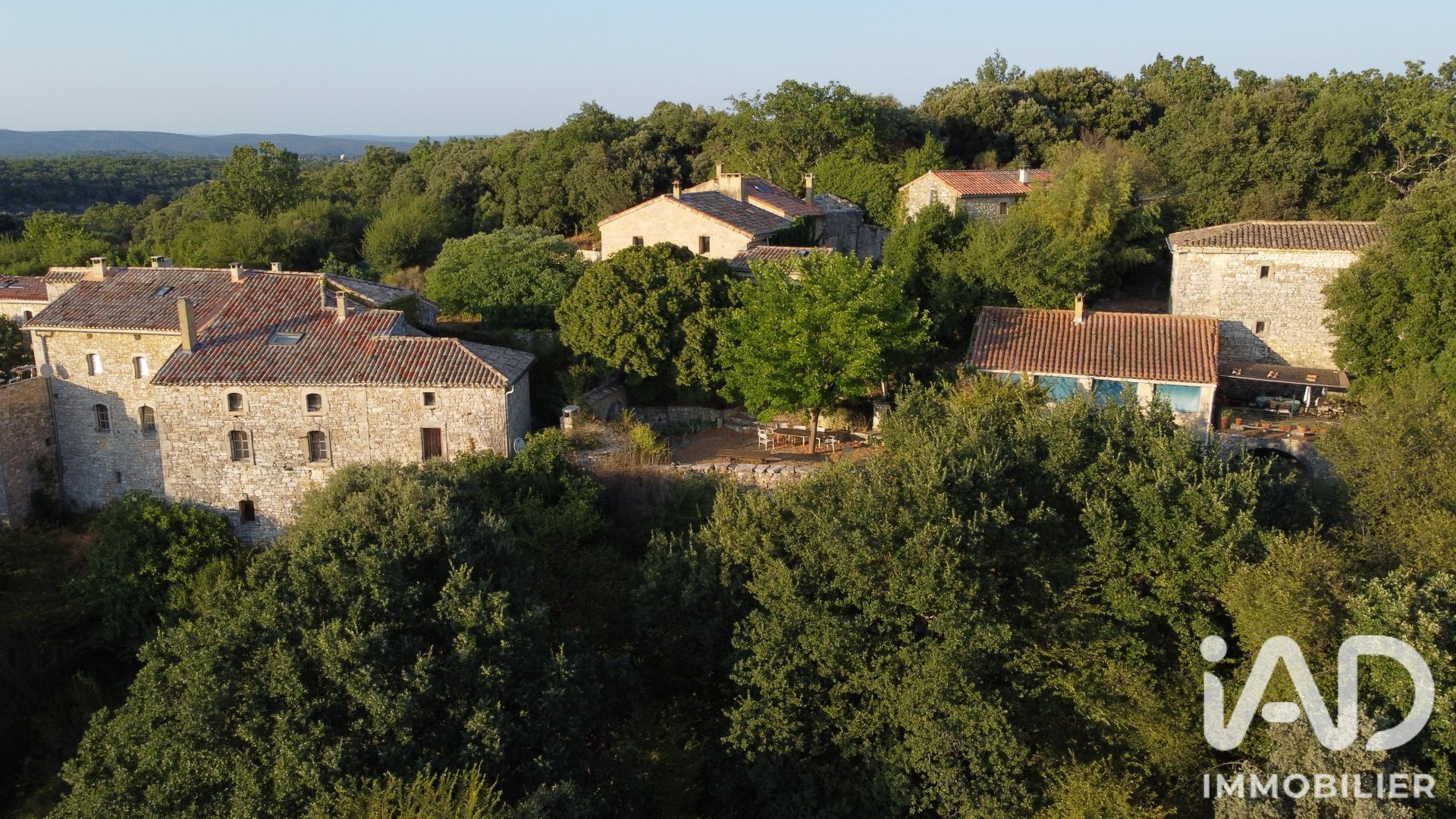 Maison à vendre, 546m², Issirac