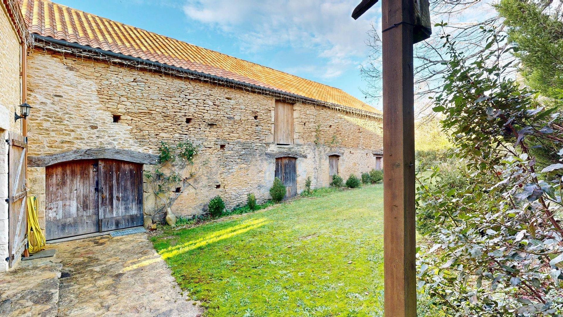 Maison à vendre, 235m², Villefranche-du-Périgord