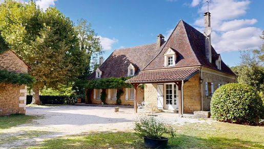 Maison 4 pièces 108 m² · à Sarlat-la-Canéda · 108 m² · 650 000 €