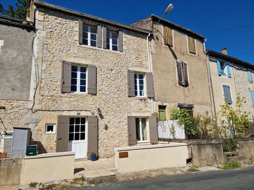 Maison 5 pièces 107 m² · à Le Bugue · 107 m² · 135 000 €