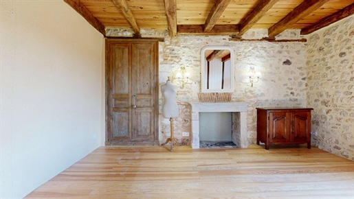 Maison 6 pièces 118 m² · à Saint-Cyprien · 118 m² · 240 750 €
