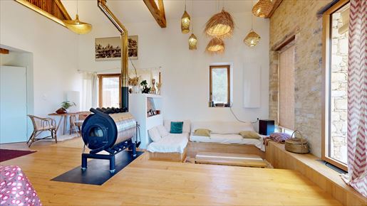 Maison 10 pièces 251 m² · à Saint-Cyprien · 251 m² · 470 000 €