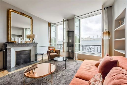 Annonce · à Paris · 47 m² · 749 000 €