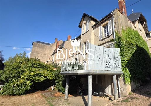 Maison 9 pièces 234 m² · à Autun · 234 m² · 229 000 €