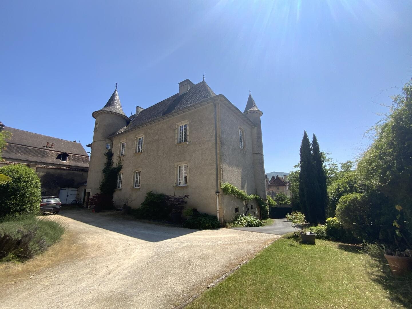 Maison à vendre, 360m², Saint-Céré