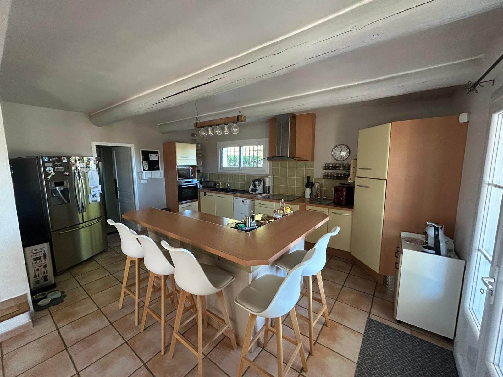 Maison à vendre, 184m², Châteauneuf-de-Gadagne
