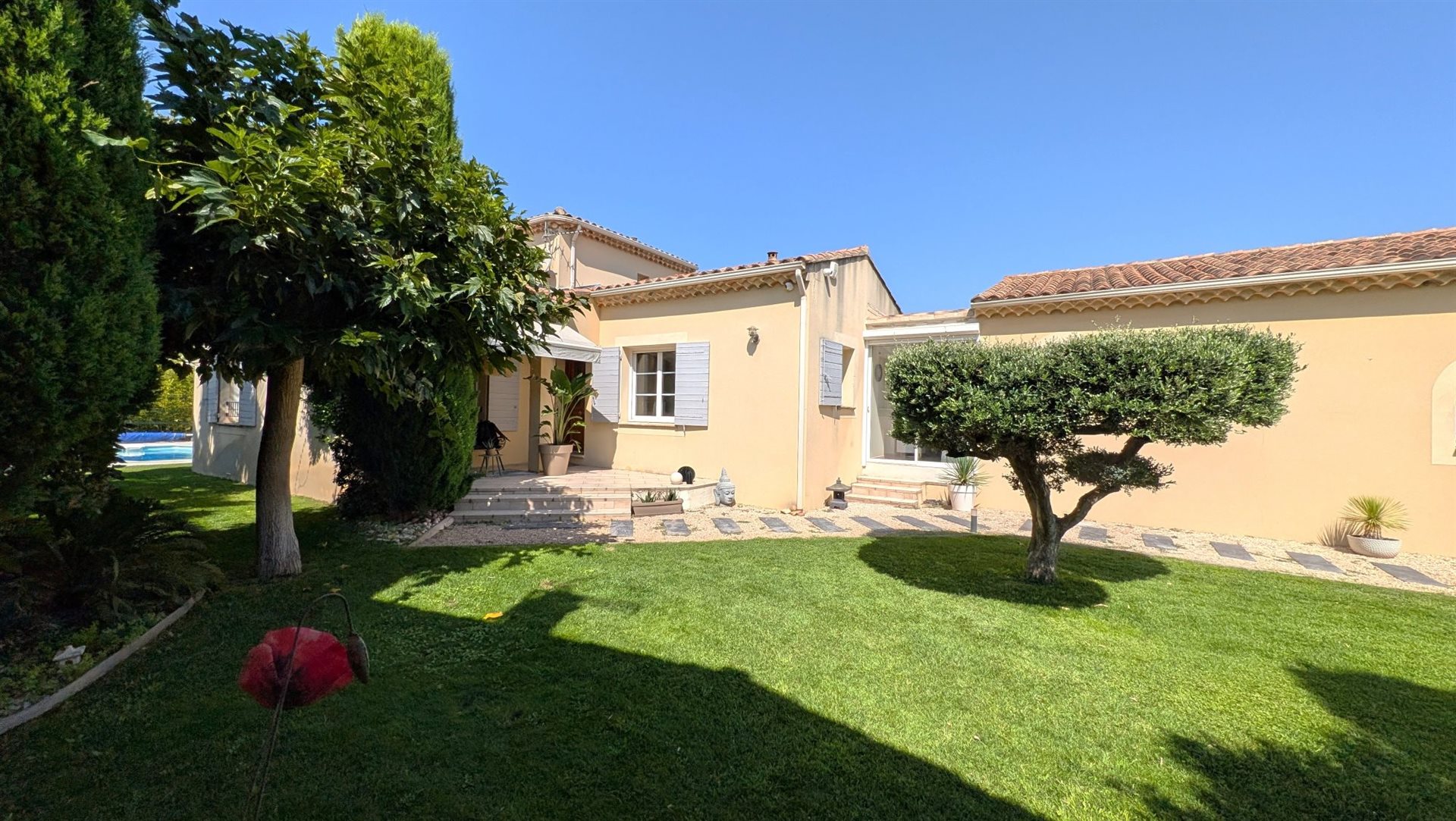 Maison à vendre, 150m², Entraigues-sur-la-Sorgue
