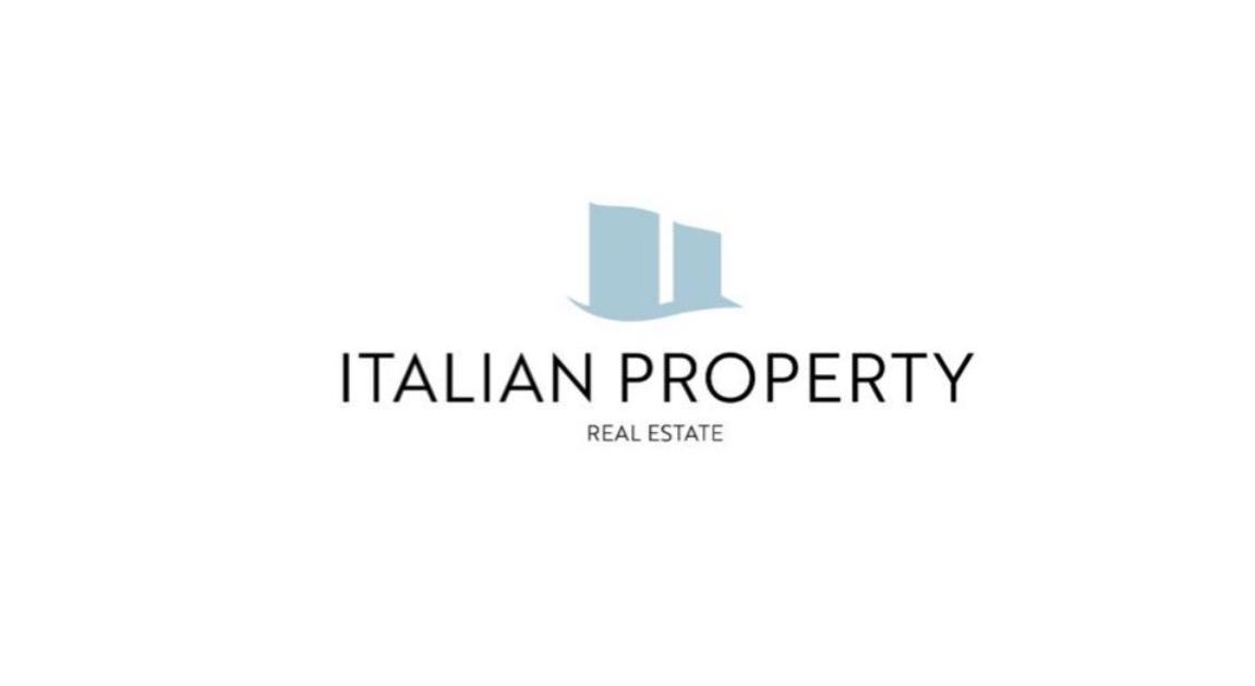 company logo : italianpropertyre.com