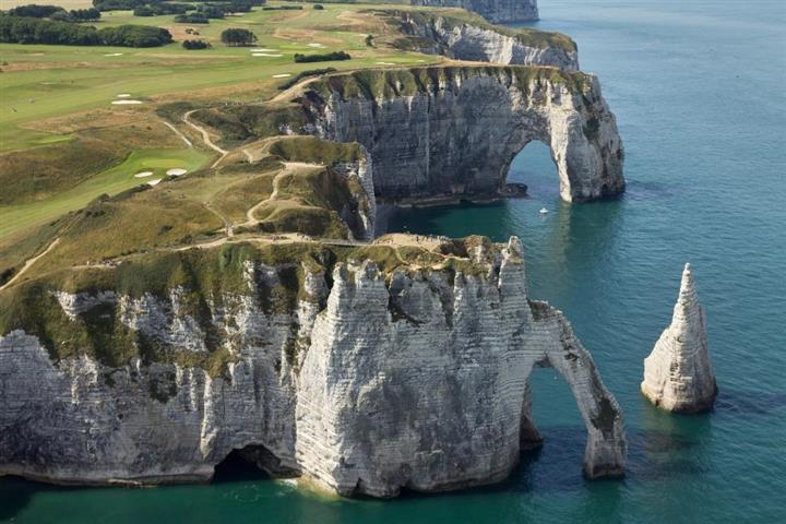 Arche et Aiguille de la falaise d'Etretat