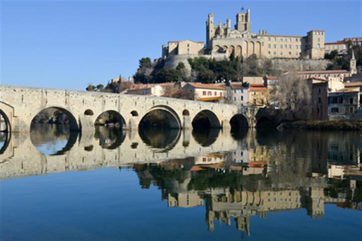 Cathédrale Saint-Nazaire surplombant l'Orb, Béziers